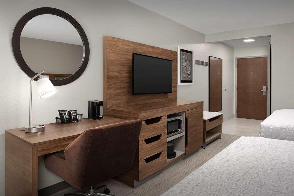 Hampton Inn & Suites Paso Robles Δωμάτιο φωτογραφία